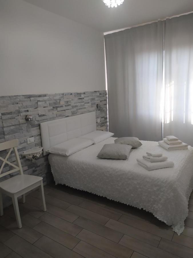 Domus Florio - Humanitas Rozzano Bed and Breakfast Pieve Emanuele Buitenkant foto