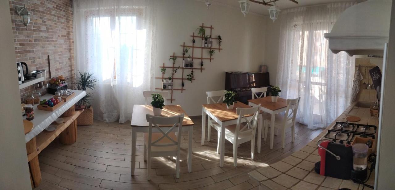 Domus Florio - Humanitas Rozzano Bed and Breakfast Pieve Emanuele Buitenkant foto